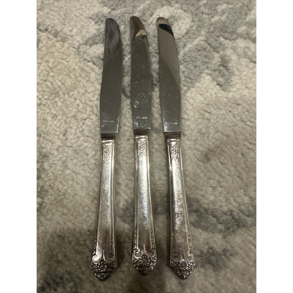 IS‎ Starlight 3 Dinner Knives Rogers Bros Vintage Silverplate Flatware Lot A